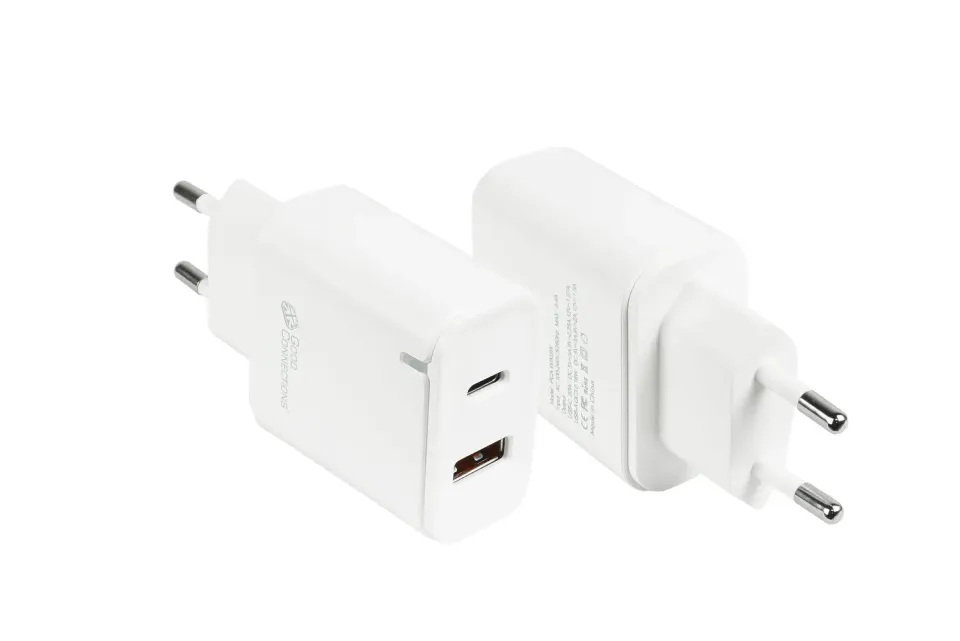 Good Connections 20W 2-Port USB-Schnellladegerät weiß PD 3.0